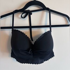 Victoria’s Secret scalloped trim bikini top, 32DD